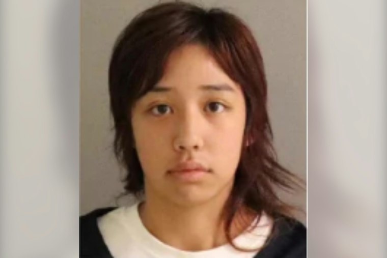 North Bend Teen Lorena Willard Gabel, 17, Missing; Statewide Alert Issued