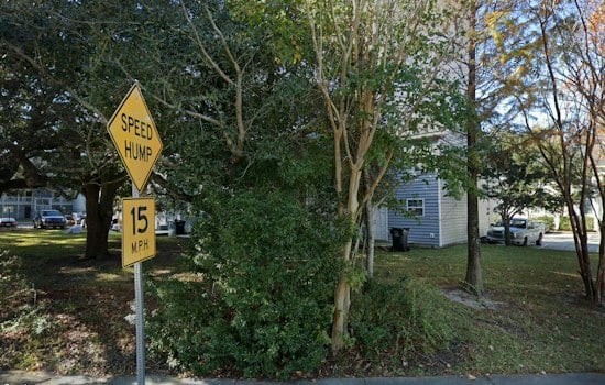 North Charleston Man, 29, Hid Gun Under Bed as Police Closed In, Woman Says