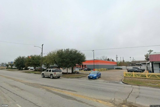 North Houston Fast-Food Robber Fled Empty-Handed After Register Jammed
