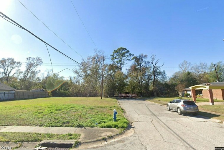 North Houston Son Shoots Man Found in Family's Backyard, Police Say