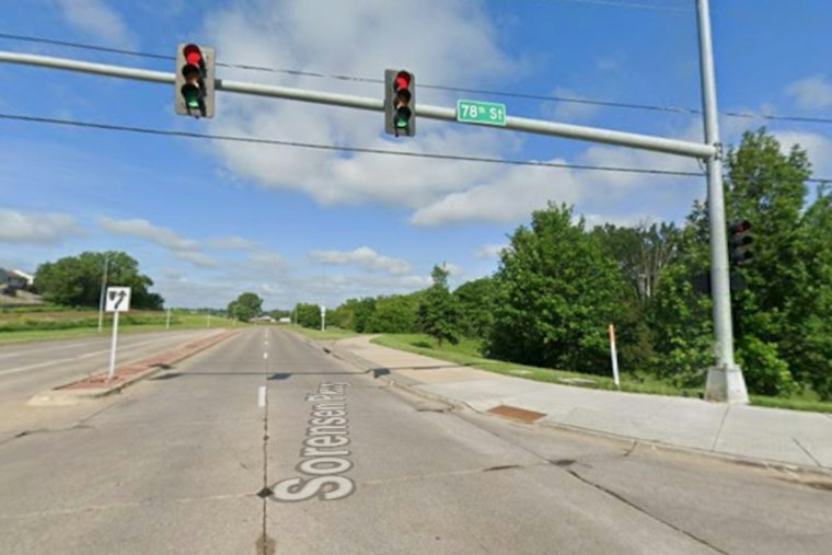 North Omaha Driver Hospitalized With Life-Threatening Injuries After Ditch Crash on Sorensen Parkway