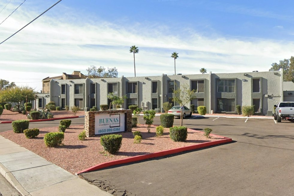 North Phoenix Renters Hit With Rent Hikes, 5-Day Eviction Notices at Buenas Apartments