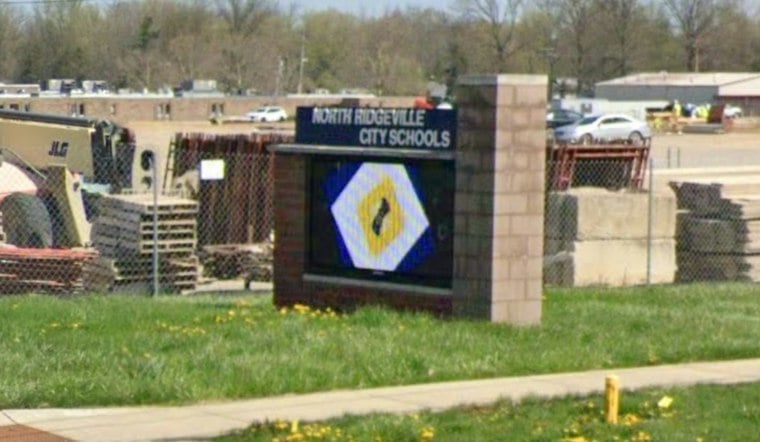 North Ridgeville Schools Rally 2,000 Students for World Record Hello Attempt
