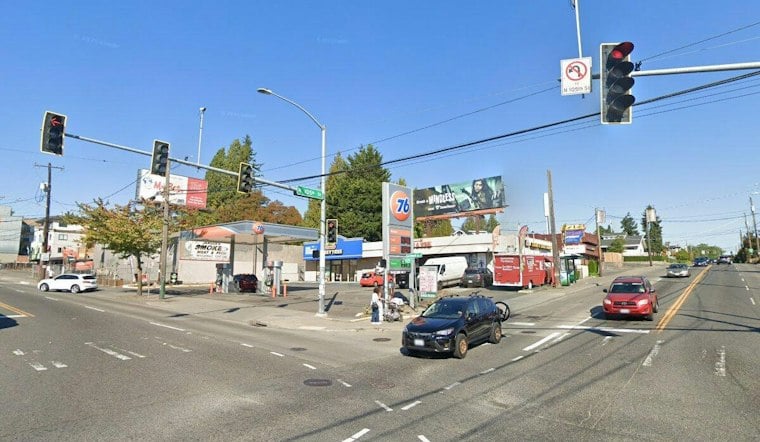 North Seattle Crash Knocks Down Power Pole, Driver Arrested for DUI