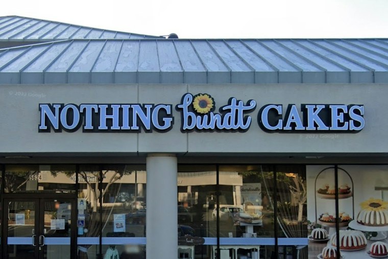 Nothing Bundt Cakes Plans 11th Kansas City Shop Near Arrowhead Stadium