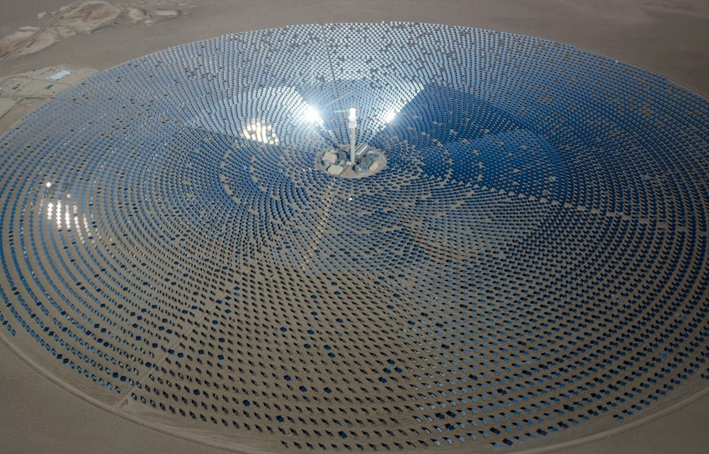Nye County's Billion-Dollar Solar Tower Sells for Just $7 Million After Second Bankruptcy