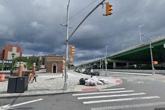 NYPD Crime Stoppers Seeks Tips in Wednesday Robbery