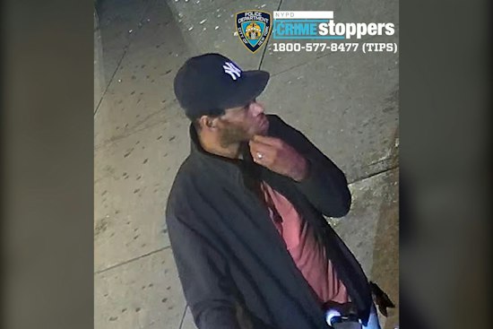 NYPD Seeks Suspect in Robbery