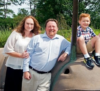O'Fallon Lawmaker's Family Moves to Thailand, He Stays to Keep His House Seat