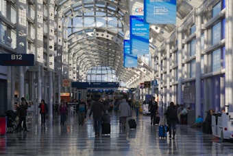 O'Hare's 4 A.M. Violinist Is Secretly a Grammy-Linked Jazz Pro