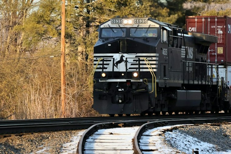 Oakdale Rail Line Lands $26 Million Federal Boost for Crossings, New Hub