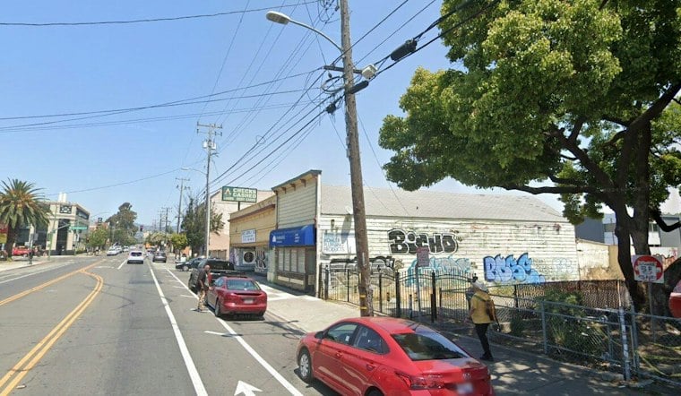 Oakland Crews Douse Vacant Warehouse Fire Near Brooklyn Basin in 40 Minutes