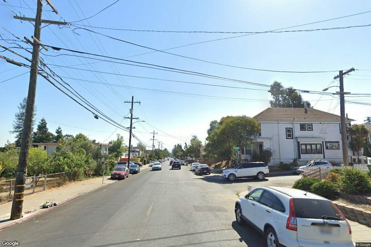 Oakland Man Invited to Live With Cousins Shoots Both, Then Holds Off SWAT