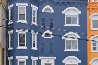 Oakland Waterfront Complex Portico Foreclosed at 58% Below Assessed Value
