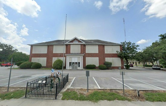 Ocala's 119-Year-Old Central Elementary Faces Demolition as Residents Push to Save It