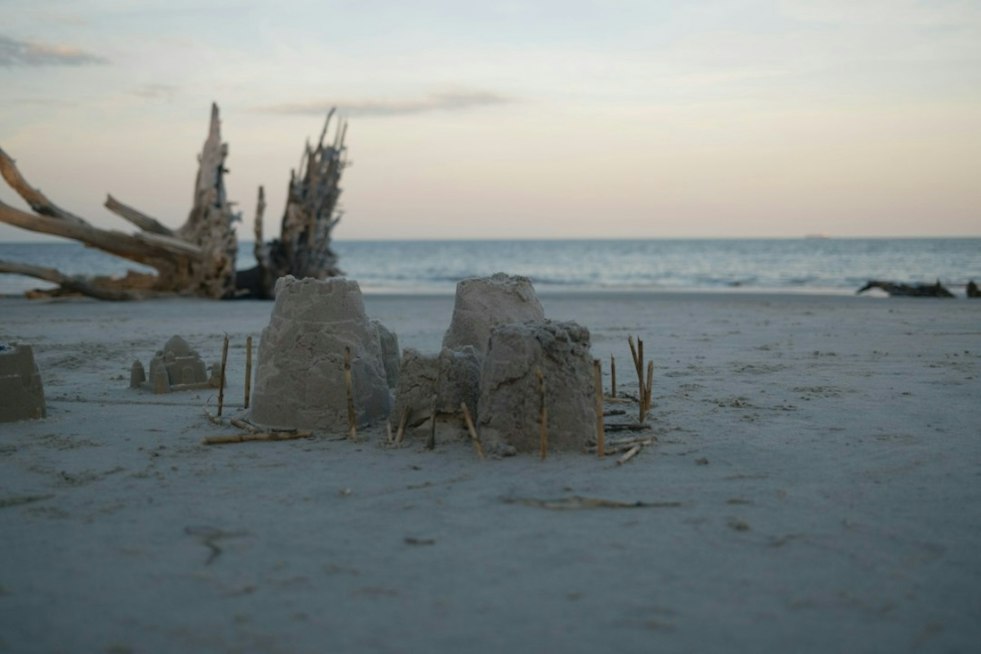 Ocean Beach Kids Build Karl the Fog, Win Big at Sandcastle Classic