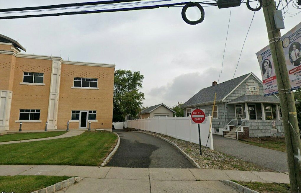 Off-Duty Saddle Brook Captain Hurt Stopping Theft of Dad's Infiniti
