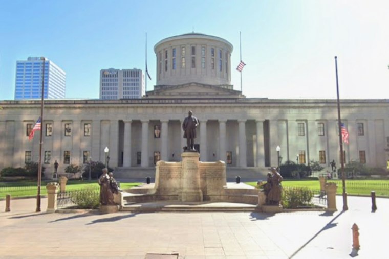 Ohio Lawmakers Target PFAS in Cookware, Cosmetics, and Kids' Products