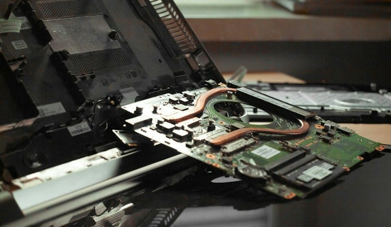 Ohio Plant Set to Build Laptop Circuit Boards in Anduril-Qualcomm US Supply Push