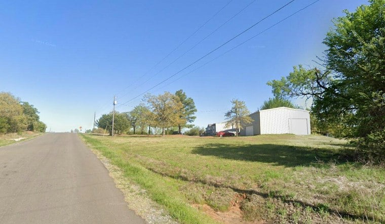 Oklahoma County Copper Theft Suspect Dives Through Window, Still on the Run