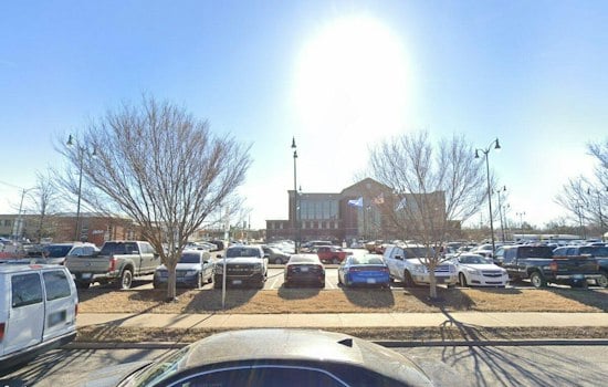 Oklahoma Governor Candidate Robert Brooks Pleads Not Guilty to Threat Charge