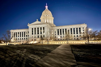 Oklahoma Lawmakers Eye New Marijuana Testing Rules as Patients Report Distrust