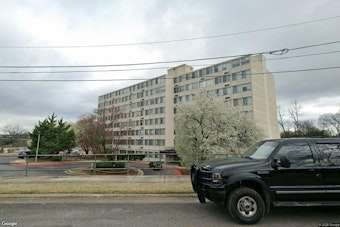 Old Towne Hears the Wrecking Ball as Huntsville Summit Apartments Fall
