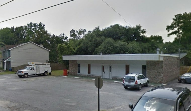 Old West Ashley 7-Eleven Reborn as Whole-Hog Wine Bar Named for Someone's Mom