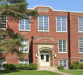 Olmsted Falls Voters Face Issue 72, A Bid to Shield City From State Overreach