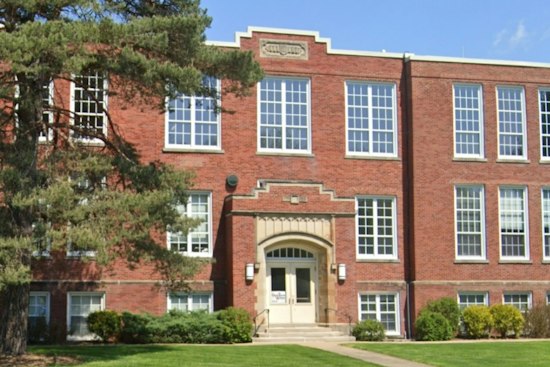 Olmsted Falls Voters Face Issue 72, A Bid to Shield City From State Overreach