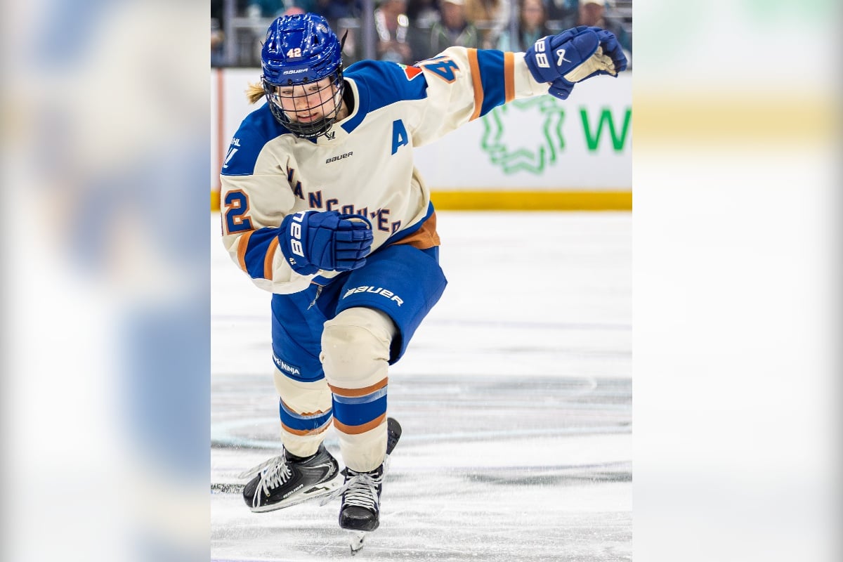 hoodline.com - Damon Caldwell - Claire Thompson Retires From Hockey for Medical Career