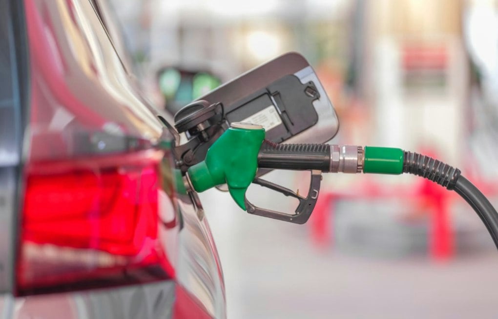 Omaha Gas Stations Run Dry as Harvest Diesel Demand Squeezes Pipelines