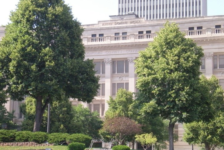 Omaha Wins Right to Index Minimum Wage, Loses Fight Over Teen Pay