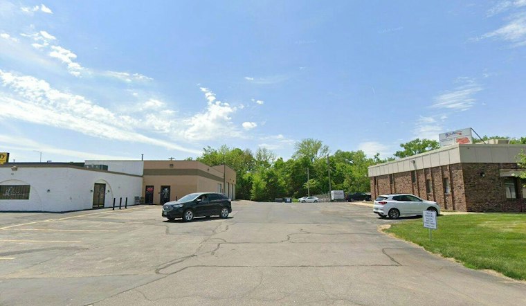 Omaha Woman, 91, Likely Loses $18K to Fake FBI Agent, Orders $45K in Gold Coins