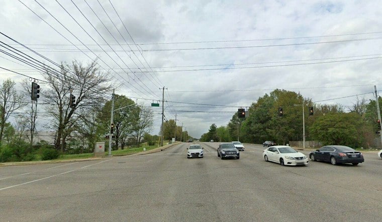 One Dead, One Critical After Two Cars Collide and Catch Fire in South Memphis