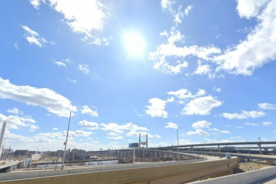 One Last Sunny 74-Degree Stunner Before Rain, Wind Whip Milwaukee