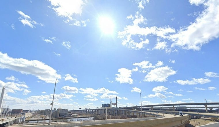 One Last Sunny 74-Degree Stunner Before Rain, Wind Whip Milwaukee