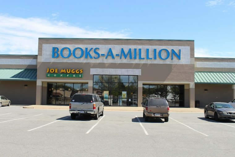 Orange Park Mall's New 2nd & Charles Plots Halloween Bash, $100 Prize