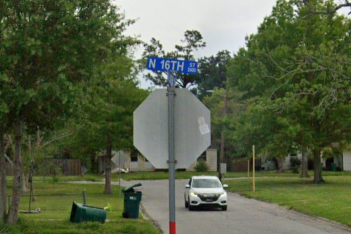 Orange Woman, 58, Dies After Being Ejected In North 16th Street Crash