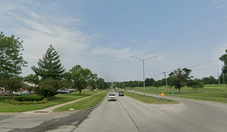 Overland Park Mugger Shoves Woman Near Golf Course, Flees With Her Phone
