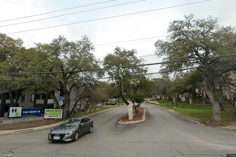 Overnight Fire Forces Mass Evacuation at Northwest Side's Sutton House Apartments