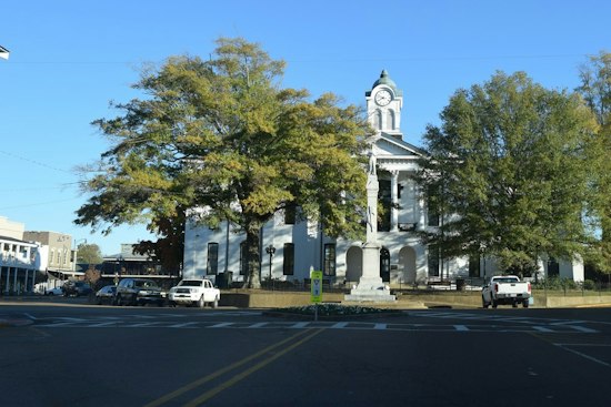 Oxford Teen, 20-Year-Old Charged After Child's Feet Burned at Lafayette County Daycare