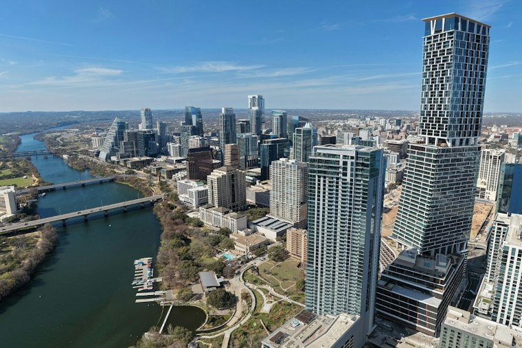 Ozone Alert as Austin Basks in 85-Degree Fall Sizzle