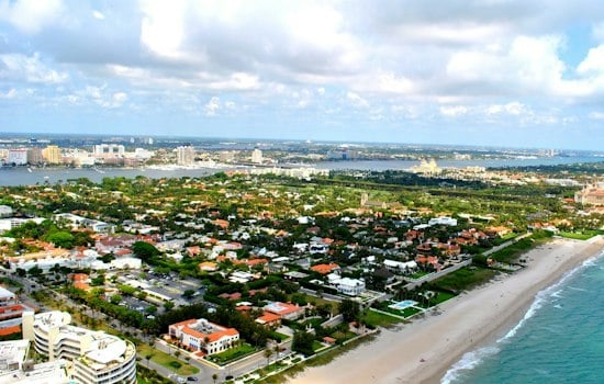 Palm Beach Buyers Plan to Pay $160 Million, Then Bulldoze the Mansion