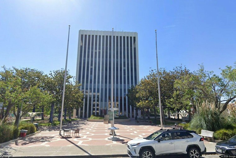 Palo Alto Council Candidate Deng Still Pulling In Cash After Vowing to Stop