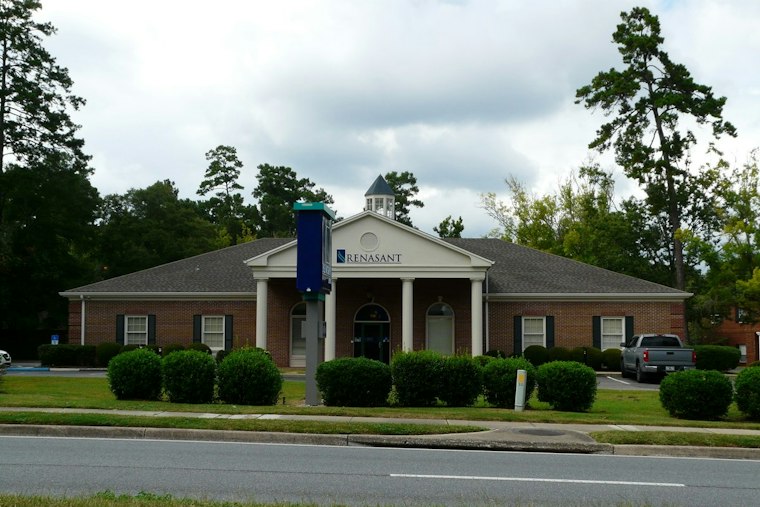 Paris, Tennessee Bank Merges With Renasant in $142M Deal