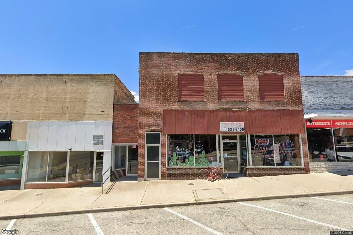 hoodline.com - Elara Knowles - Park Hills Flea Market Owner Attacked, Airlifted to Hospital
