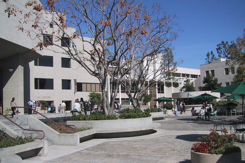 Pasadena Church to Fill 3,000-Seat Hall With 100 Voices for America's 250th