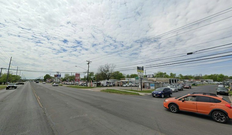 Pedestrian Dies After Being Struck on North Lamar Near Sagebrush Drive
