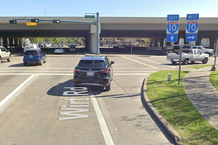Pedestrian Found Dead on Katy Freeway Service Road Near Wirt Road